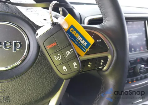 2018 Jeep Grand Cherokee High Altitude 4X2 from USA, damaged, VIN 1C4RJECG0JC437877